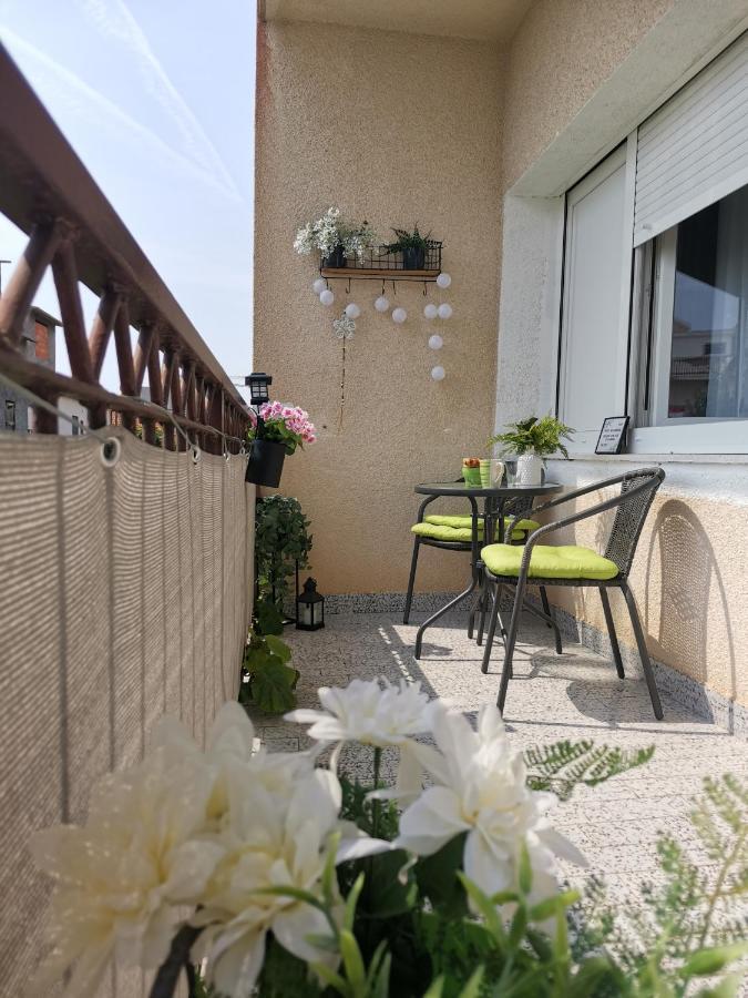 Apartment Marina Подстрана Екстериор снимка